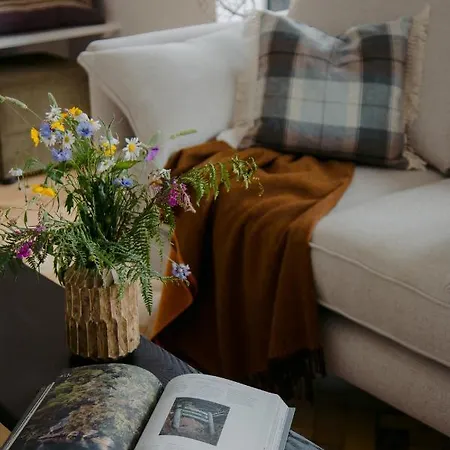 The Deerstone Luxury Eco Hideaway * Laragh