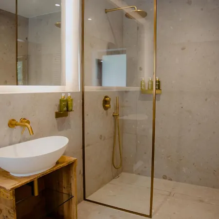 The Deerstone Luxury Eco Hideaway Laragh