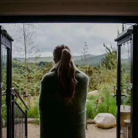 The Deerstone Luxury Eco Hideaway * Laragh