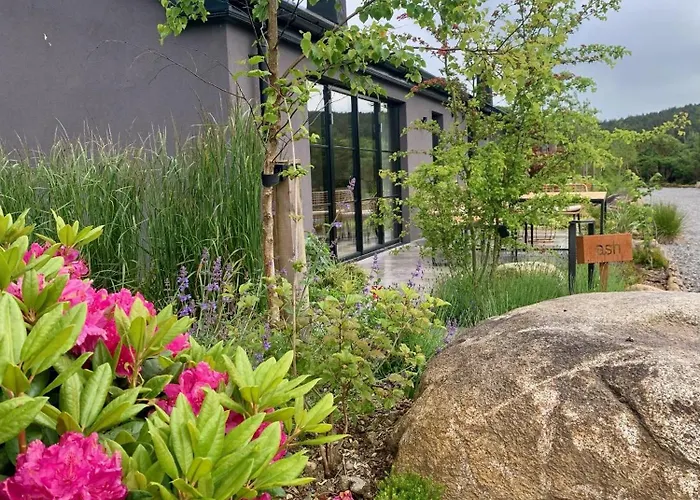 The Deerstone Luxury Eco Hideaway *